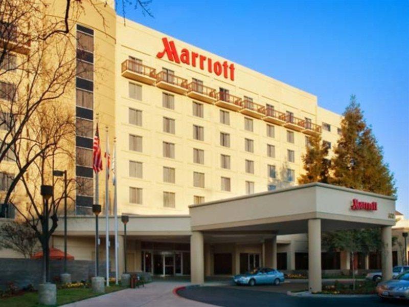 Visalia Marriott At The Convention Center Hotel Exterior foto